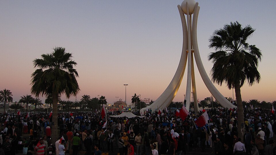 The Politics of Visibility: Public Space, New Media, and Geopolitical Narratives in the Arab Spring